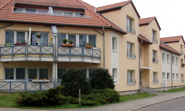 Gemütliche 1-Raum-Wohnung mit Balkon und Gartenblick ringstraße 11