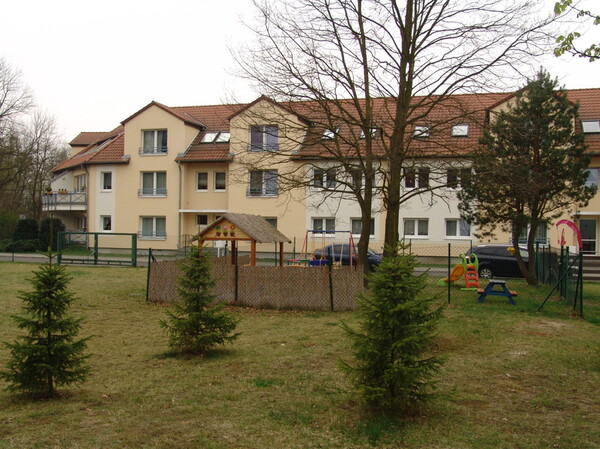 Gemütliche 1-Raum-Wohnung mit Balkon und Gartenblick ringstraße 12
