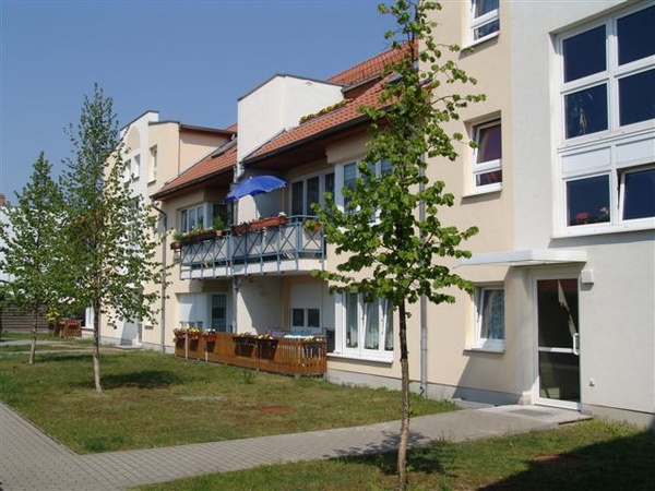 Gemütliche 1-Raum-Wohnung mit Balkon und Gartenblick ringstraße 4