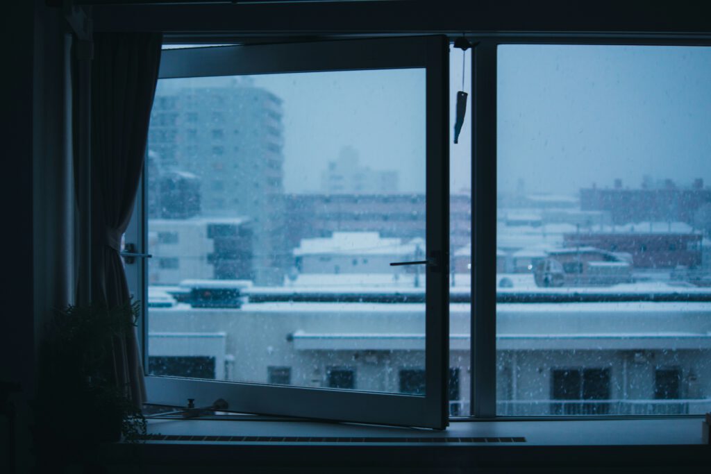Richtig lüften im Winter: So vermeiden Sie Schimmel effektiv Lüften im Winter