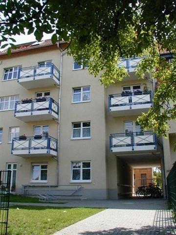 Gepflegtes Mehrfamilienhaus mit Innenhof in zentraler Lage von Forst (Lausitz)