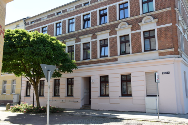 Geräumige 1-Raumwohnung in saniertem Altbau