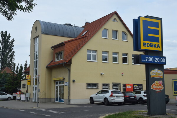 triebeler straße 8
