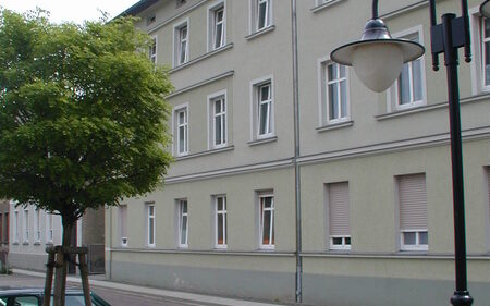 Gemütliche 2-Raum-Wohnung in saniertem Altbauambiente Saniertes Mehrfamilienhaus in der Nordstadt von Forst (Lausitz)